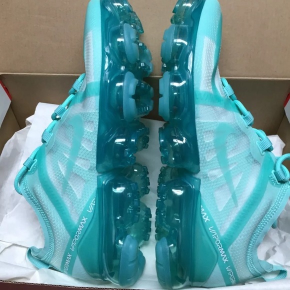 Brand new!! Nike Vapormax “teal tint”. - Picture 3 of 7